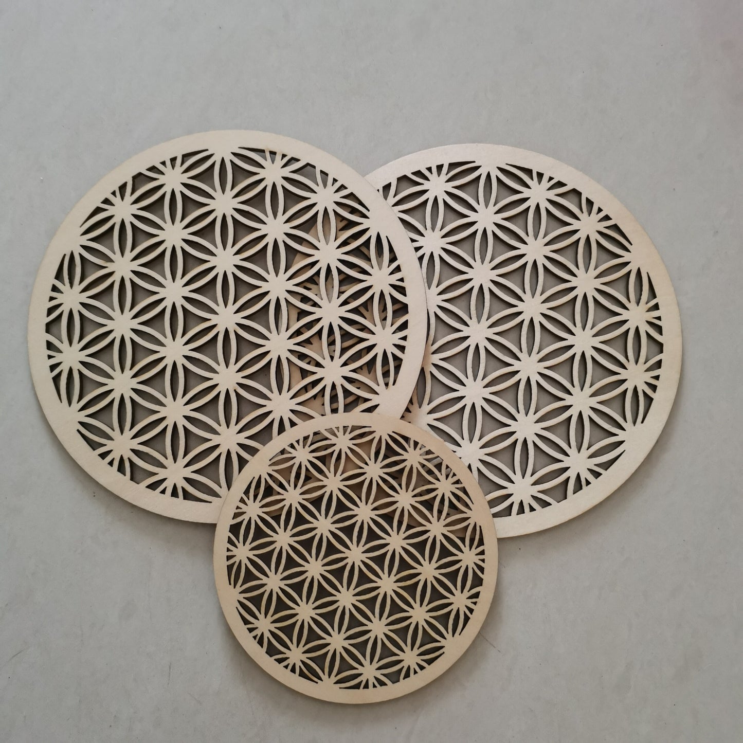 10 piece 'Flower Of Life' Wood coasters