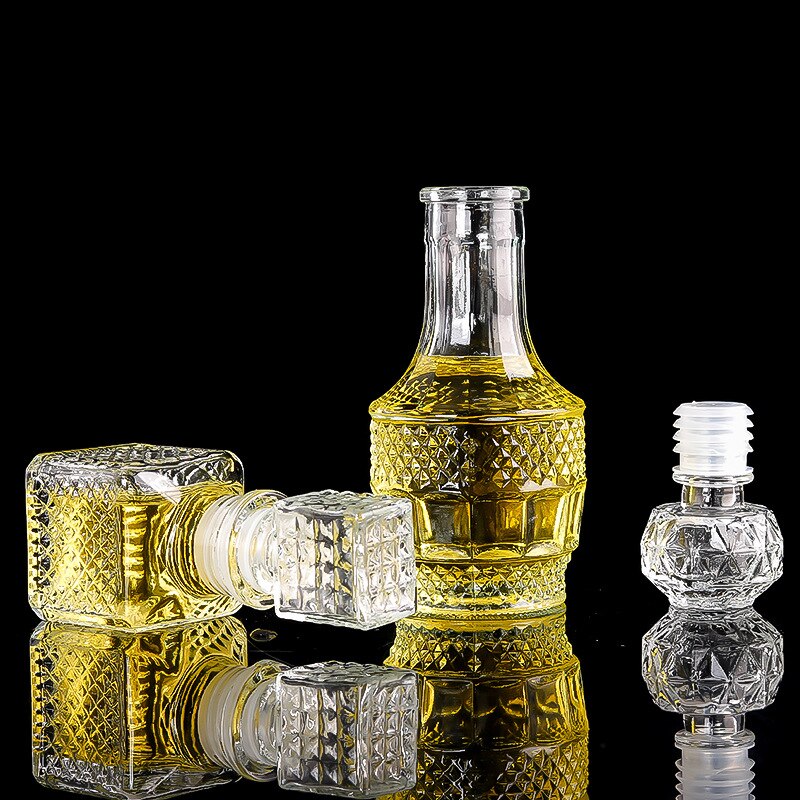 Whiskey Decanters- 50 and 100 mL